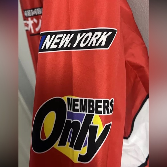 Members Only Sport Men's Red Windbreaker Jacket Size Medium - Picture 5 of 7